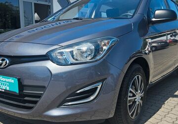 Hyundai i20 65.000 km 5.999 &euro; Bochum 44866