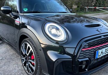 Mini John Cooper Works 17.700 km 34.100 &euro; Lünen 44534