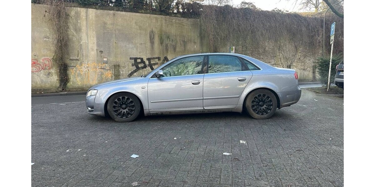 Audi A4 (B7) 230.000 km 1.500 &euro; Wuppertal 42275