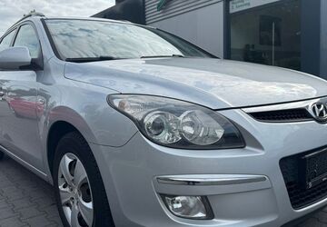 Hyundai i30 320.000 km 1.150 &euro; Bottrop 46238