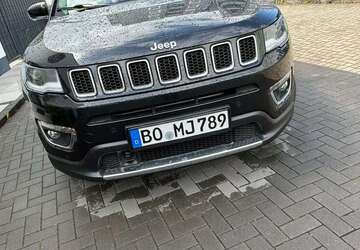 Jeep Compass 52.000 km 13.700 &euro; Bochum 44892