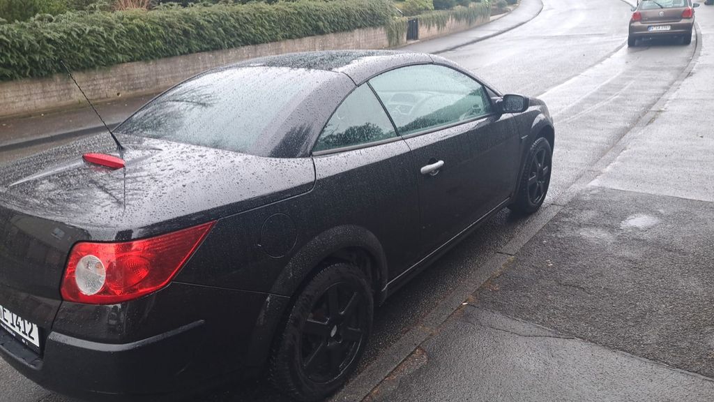 Renault Megane 194.000 km 1.250 &euro; Wuppertal 42349