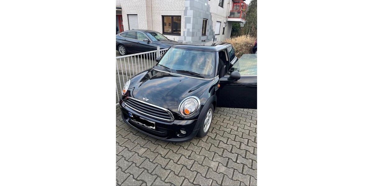 Mini ONE 139.000 km 5.500 &euro; Dortmund 44143