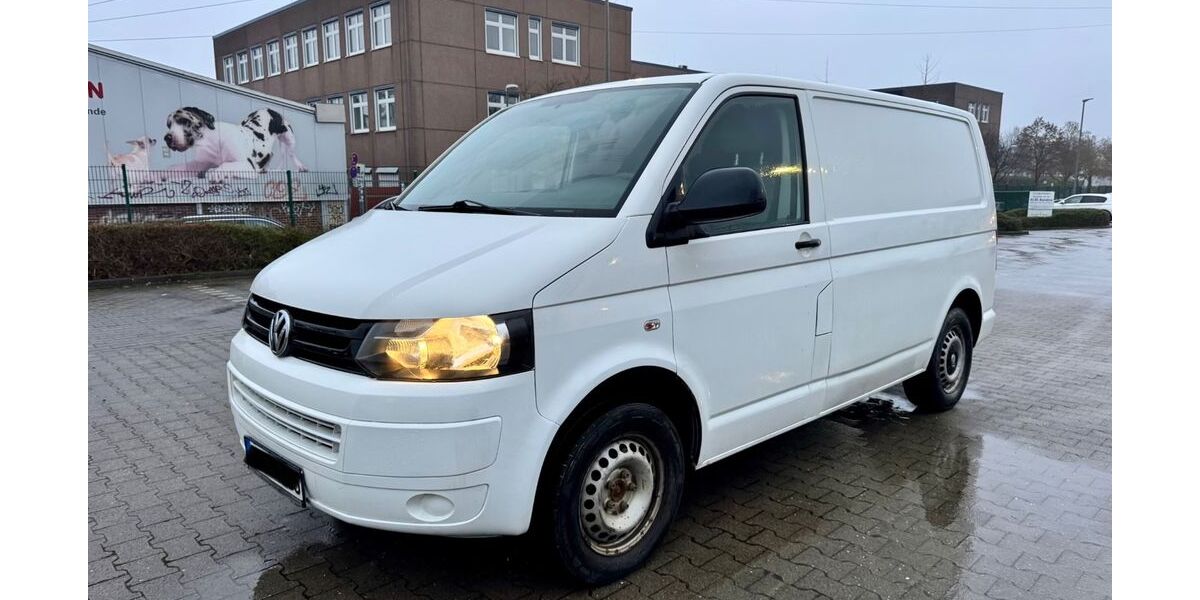 VW T5 Transporter 300.000 km 6.200 &euro; Essen 45139