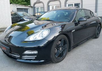Porsche Panamera 185.597 km 21.450 &euro; Mülheim an der Ruhr 45473