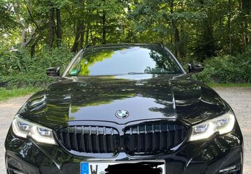 BMW 320 103.000 km 25.000 &euro; Wuppertal 42289