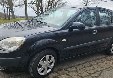 Kia Rio 146.543 km 2.150 &euro; Dortmund 44357
