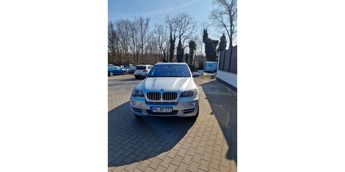 BMW X5 332.450 km 7.300 &euro; Mülheim an der Ruhr 45475