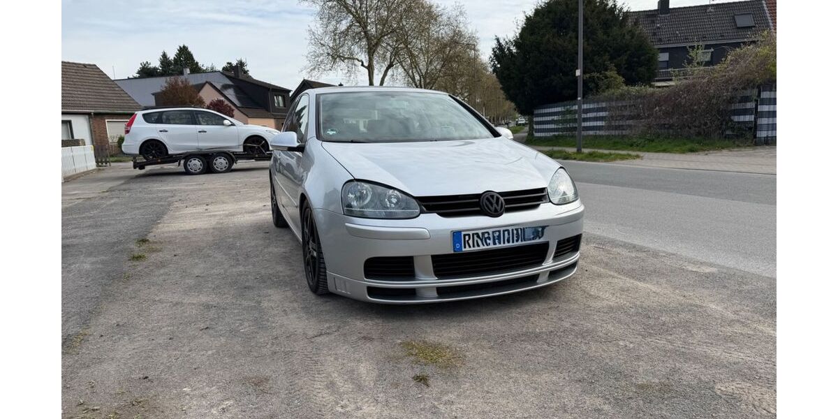 VW Golf 172.365 km 2.800 &euro; Recklinghausen 45663