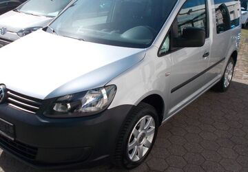 VW Caddy 132.000 km 9.500 &euro; Bochum 44809