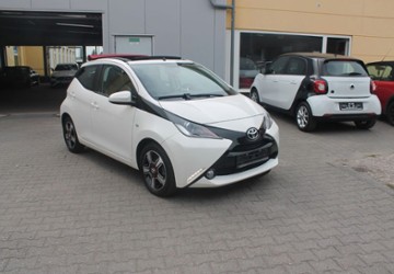 Toyota Aygo (X) 53.266 km 9.400 &euro; Bochum 44867