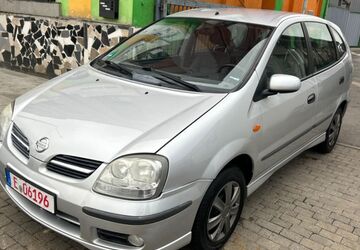 Nissan Almera 110.000 km 1.990 &euro; Essen 45143