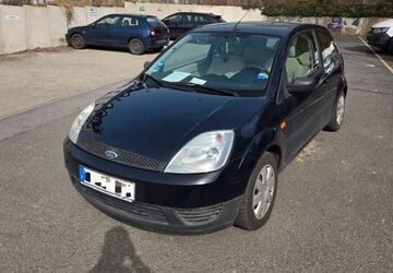 Ford Fiesta 102.000 km 2.300 &euro; Wuppertal 42277