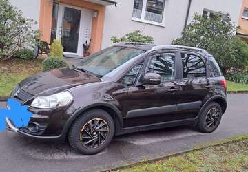 Suzuki SX4 68.229 km 9.400 &euro; Wuppertal 42327