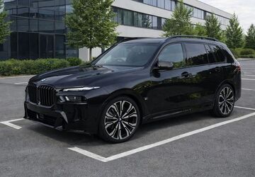 BMW X7 M60 5.500 km 121.900 &euro; Oberhausen 46047