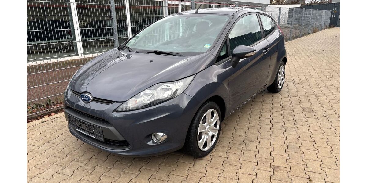 Ford Fiesta 147.112 km 3.490 &euro; Dortmund 44145
