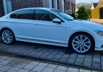 VW Passat 92.500 km 15.999 &euro; Recklinghausen 45659
