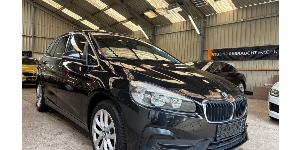 BMW 218 270.000 km 7.950 &euro; Essen 45139