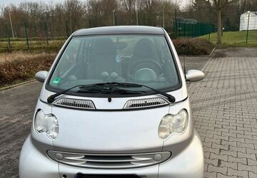 Smart ForTwo 113.000 km 2.699 &euro; Bochum 44805