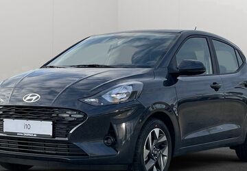 Hyundai i10 17.217 km 14.590 &euro; Recklinghausen 45657