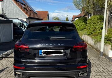 Porsche Cayenne 120.000 km 34.300 &euro; Wuppertal 42117