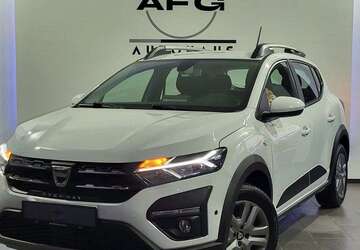 Dacia Sandero 8.437 km 15.995 &euro; Wuppertal 42285