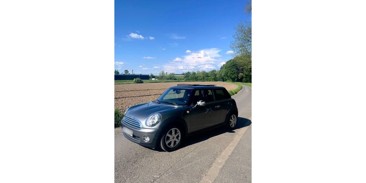 Mini One First 139.000 km 4.500 &euro; Bochum 44869