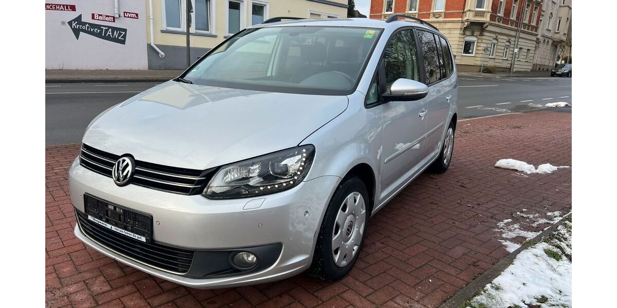 VW Touran 238.000 km 5.290 &euro; Recklinghausen 45657