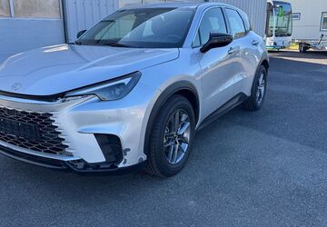 Lexus LBX 9.000 km 23.990 &euro; Dorsten 46282