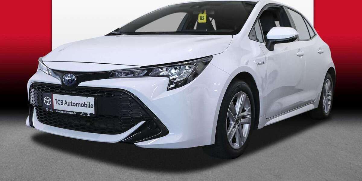 Toyota Corolla 27.000 km 22.989 &euro; Essen 45141