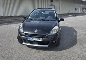 Renault Clio 209.603 km 2.499 &euro; Heiligenhaus 42579