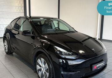 Tesla Model Y 49.824 km 37.990 &euro; Wuppertal 42287