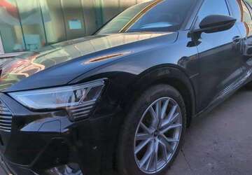 Audi e-tron 59.987 km 34.550 &euro; Hagen 58091