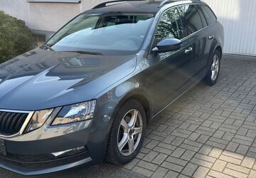 Skoda Octavia 133.000 km 16.900 &euro; Essen 45219