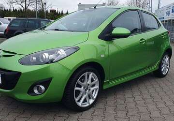 Mazda 2 99.304 km 7.499 &euro; Essen 45326