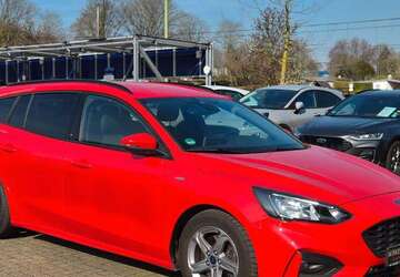 Ford Focus 87.000 km 12.490 &euro; Essen 45141