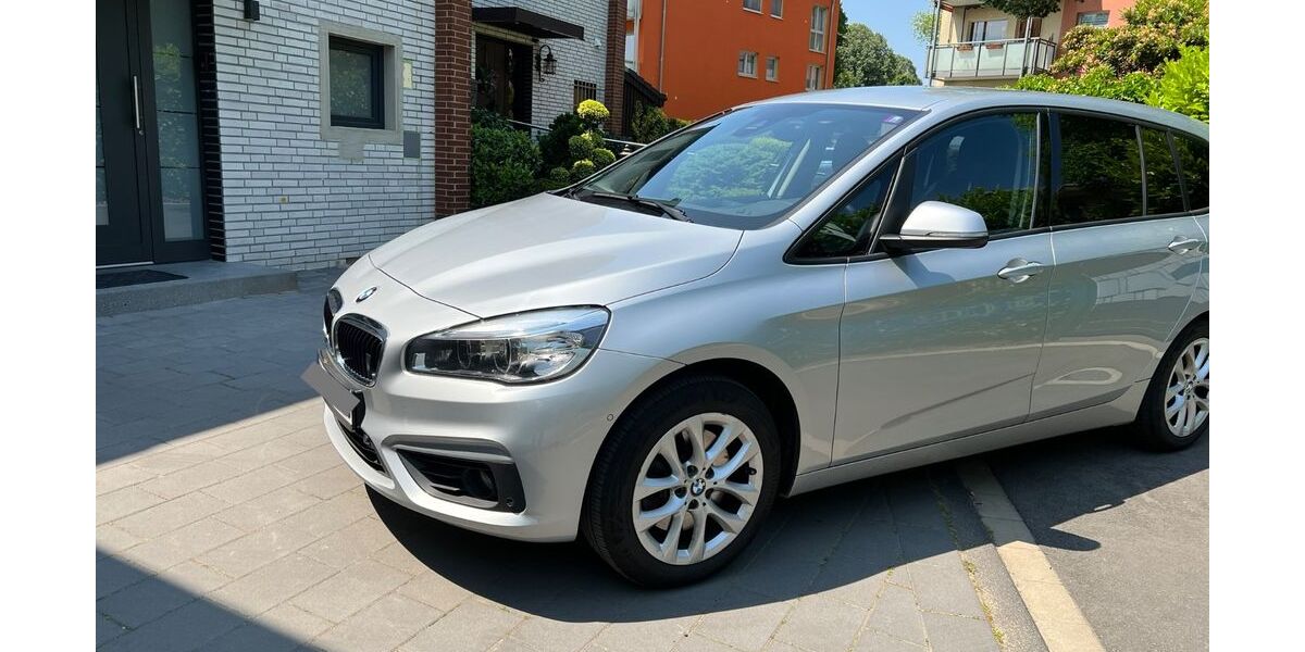 BMW 220 Gran Tourer 245.000 km 9.500 &euro; Marl 45770