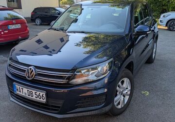 VW Tiguan 100.500 km 11.700 &euro; Bochum 44866