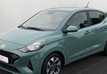 Hyundai i10 22.671 km 14.590 &euro; Castrop-Rauxel 44575