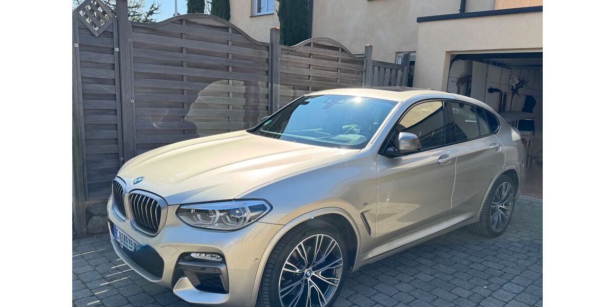 BMW X4 M40 64.800 km 38.450 &euro; Waltrop 45731