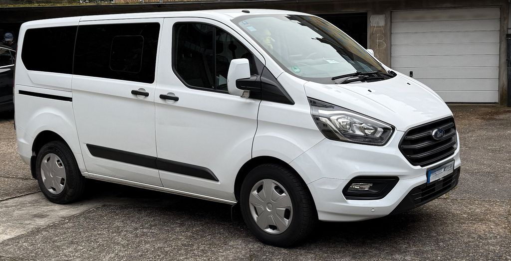 Ford Transit Custom 128.083 km 17.000 &euro; Dortmund 44139