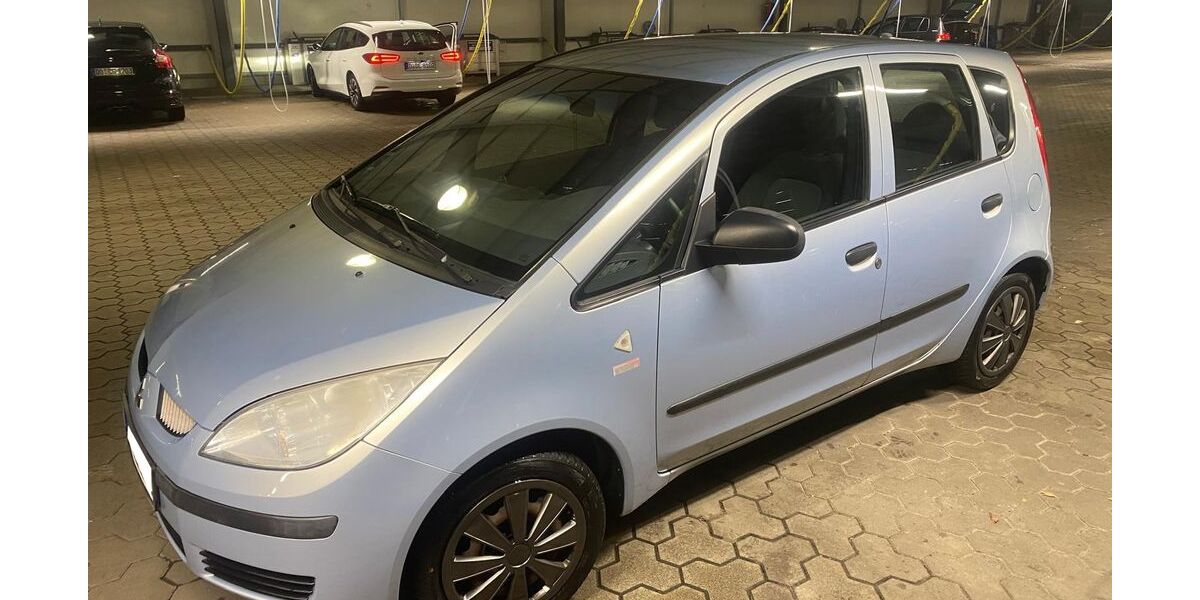 Mitsubishi Colt 135.000 km 2.250 &euro; Dortmund 44309