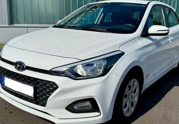 Hyundai i20 57.700 km 9.900 &euro; Bochum 44894