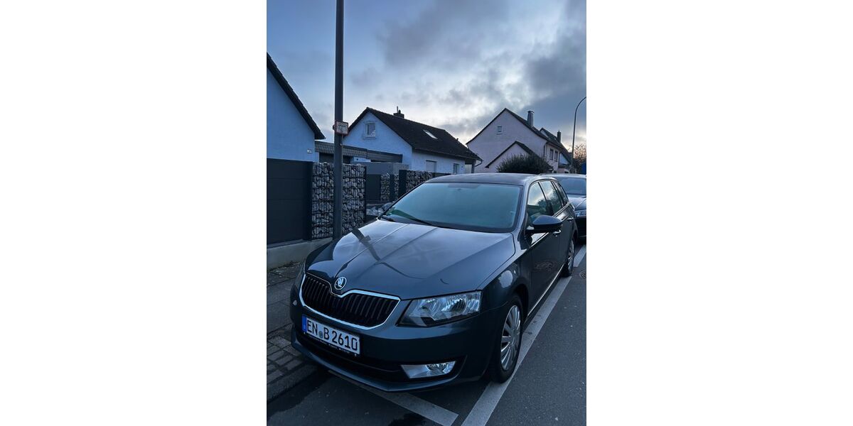 Skoda Octavia 169.637 km 8.990 &euro; Wuppertal 42389