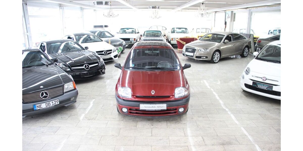 Renault Clio 145.000 km 1.990 &euro; Essen 45356