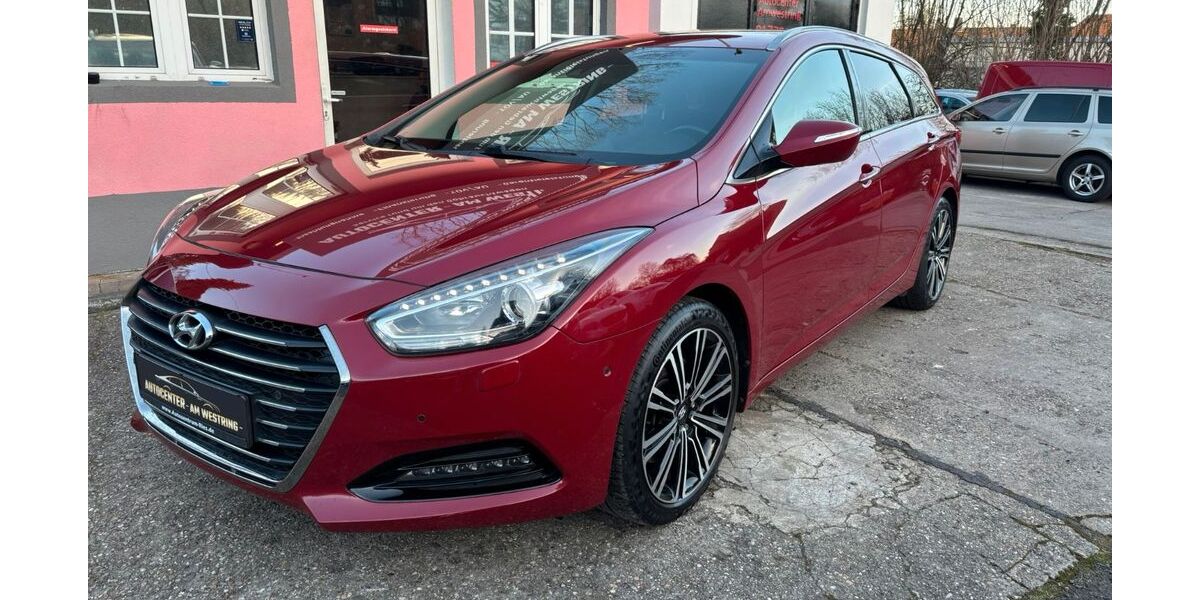 Hyundai i40 152.000 km 9.950 &euro; Wuppertal 42329