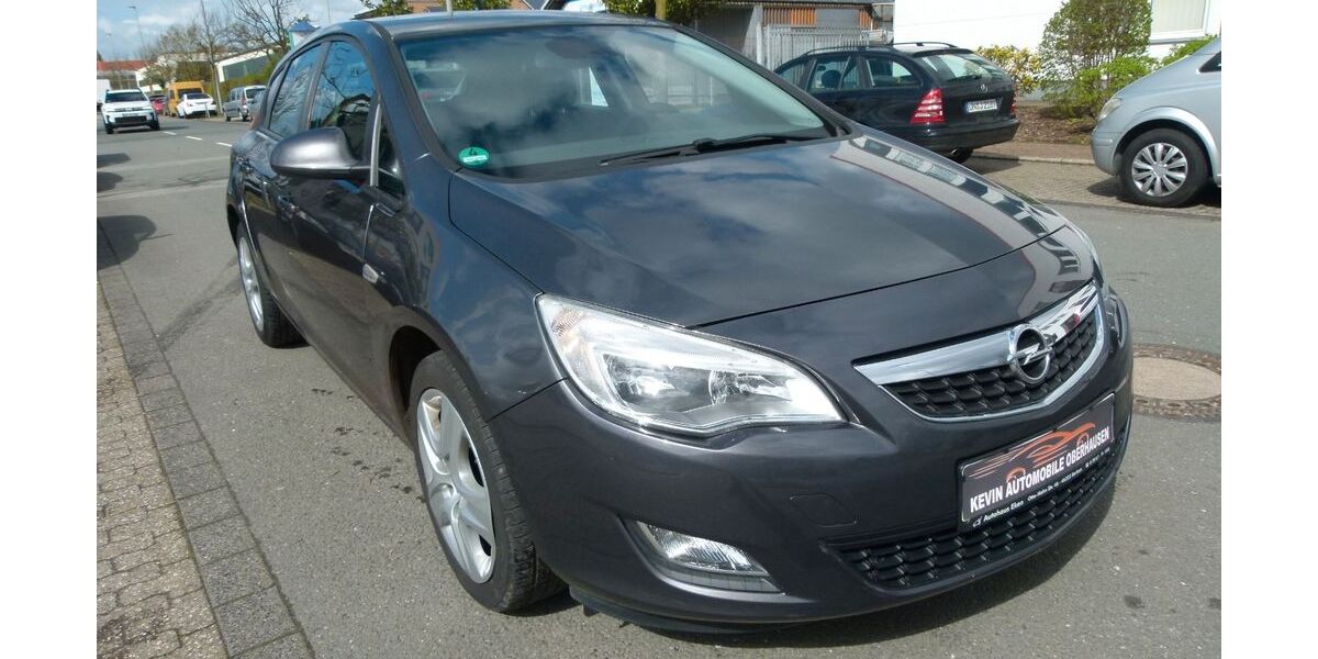 Opel Astra 222.081 km 3.000 &euro; Oberhausen 46047