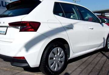 Skoda Fabia 25.750 km 13.450 &euro; Hagen 58089