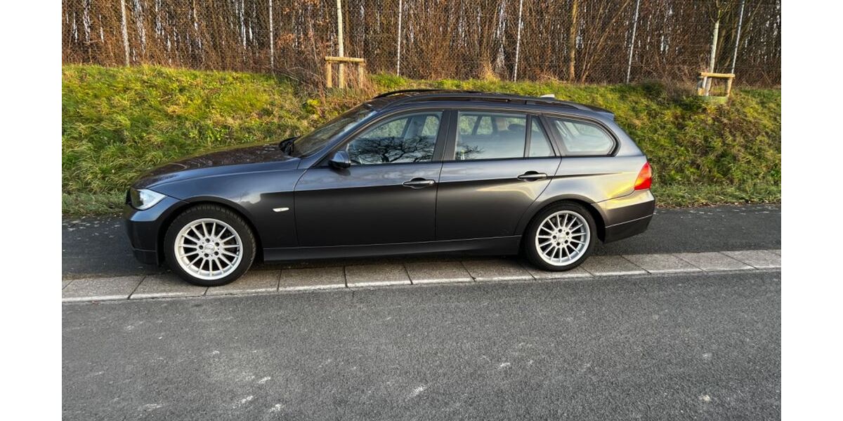 BMW 320 262.000 km 3.400 &euro; Dortmund 44319