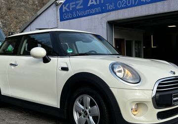 Mini ONE 125.000 km 9.450 &euro; Essen 45257